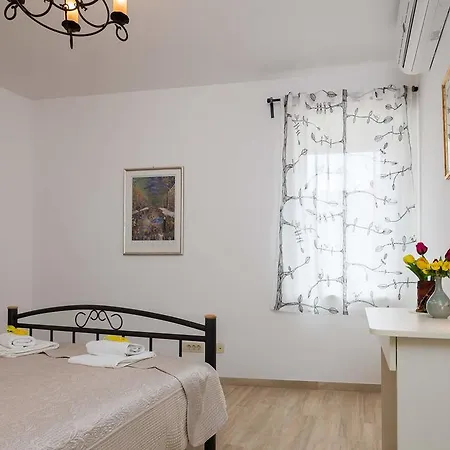 Dujam Without Terrace Split